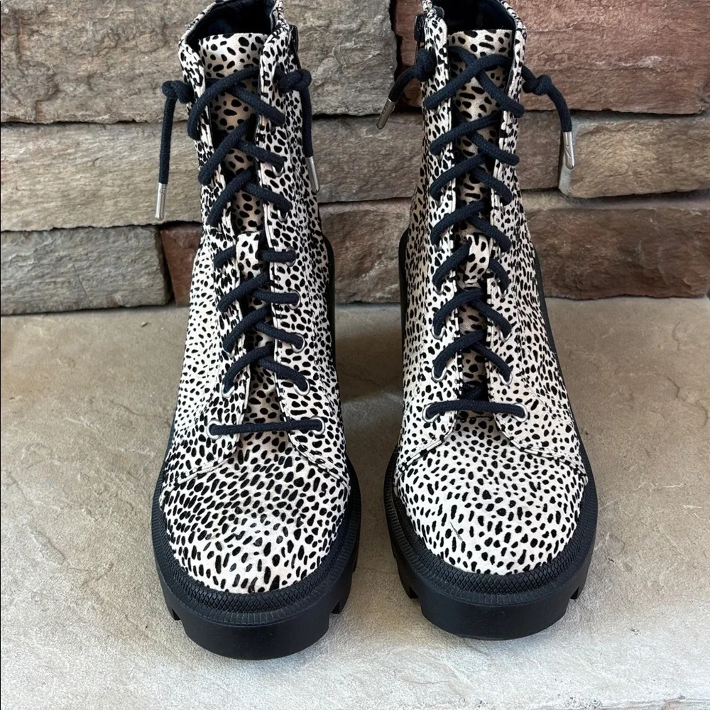Gianni Bini sz 9 leather chunky lace up boots